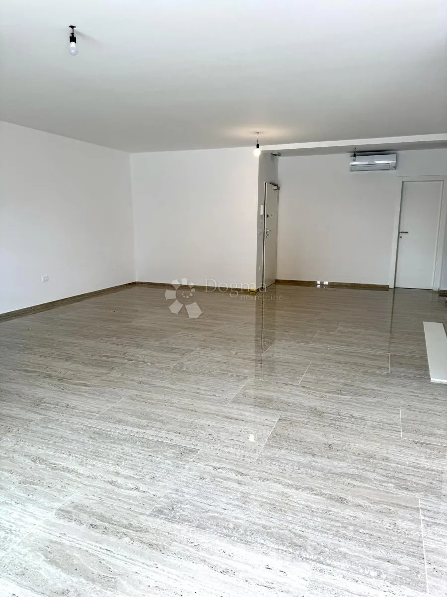 novigrad – oaza mira s privatnim bazenom - slika 9