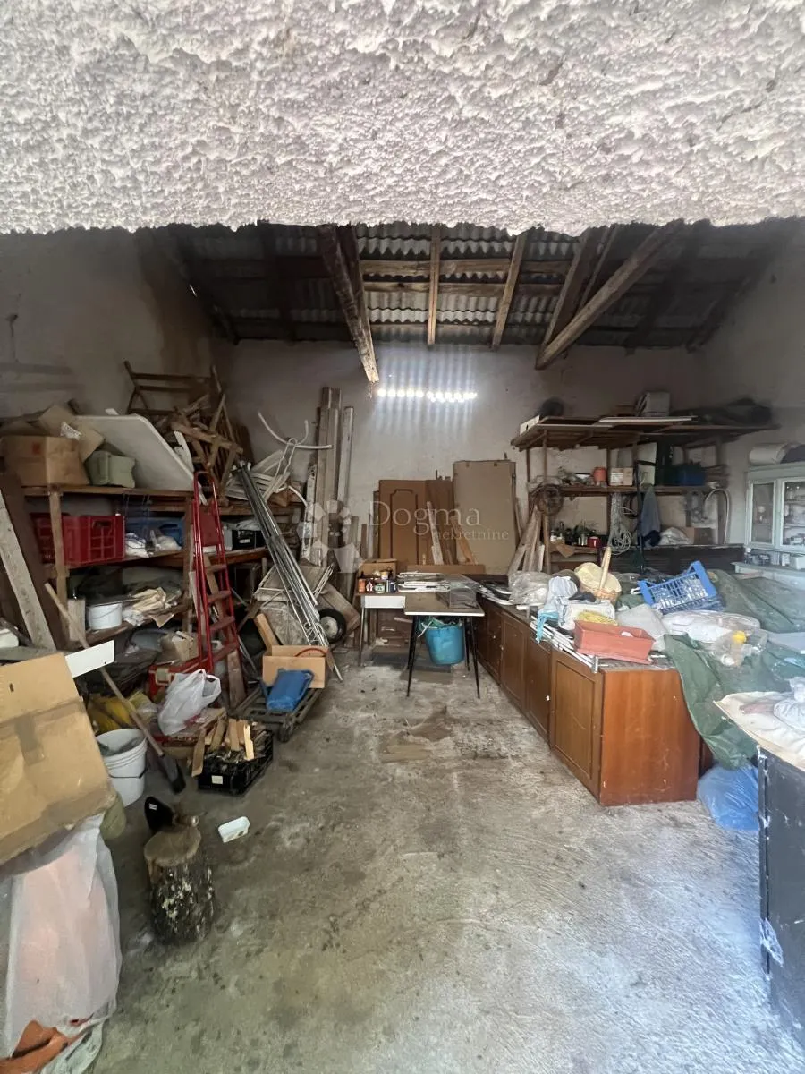 duplex -dvije kuće sa ljetnom kuhinjom i garažom - slika 37