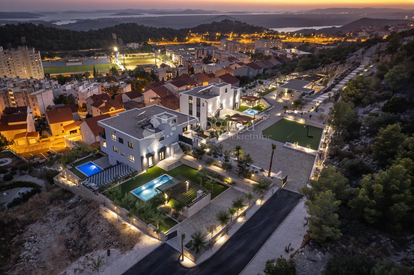 šibenik-ekskluzivni stan s bazenom - slika 7
