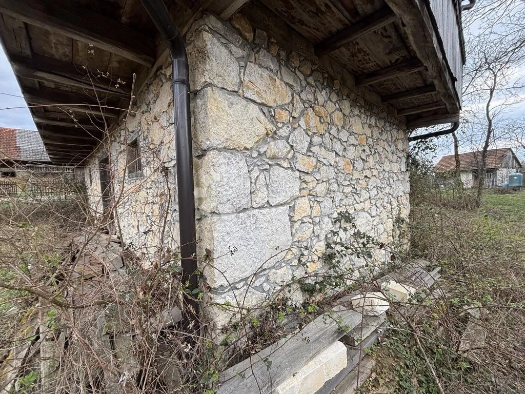 autohtona kuća u blizini kupe, - slika 18