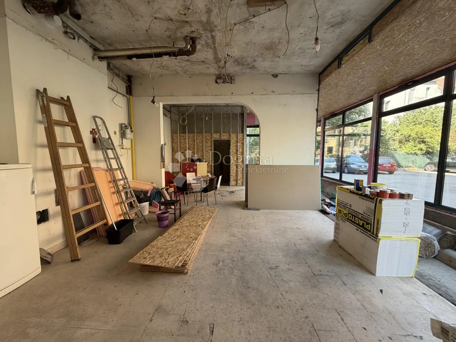 maksimir | poslovni prostor 70 m² s velikim izlogom - slika 1