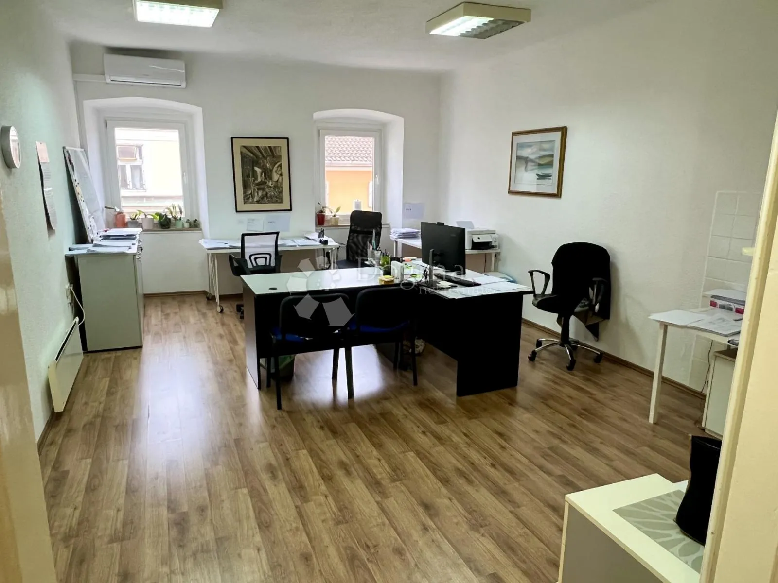 korzo uredski poslovni prostor 95m2 - slika 3