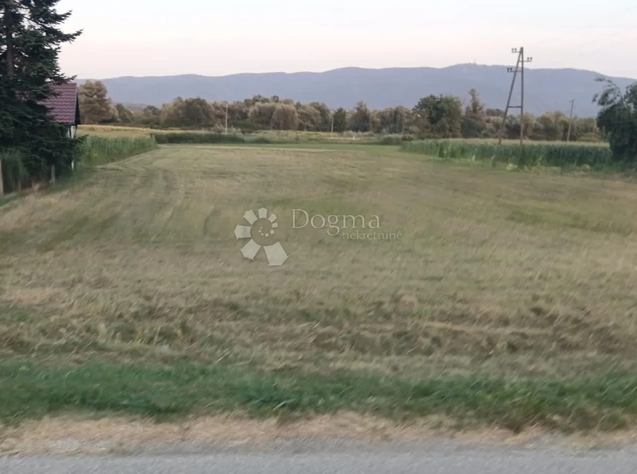 građevinsko zemljište od 4431m² u velikom trgovišću - slika 4
