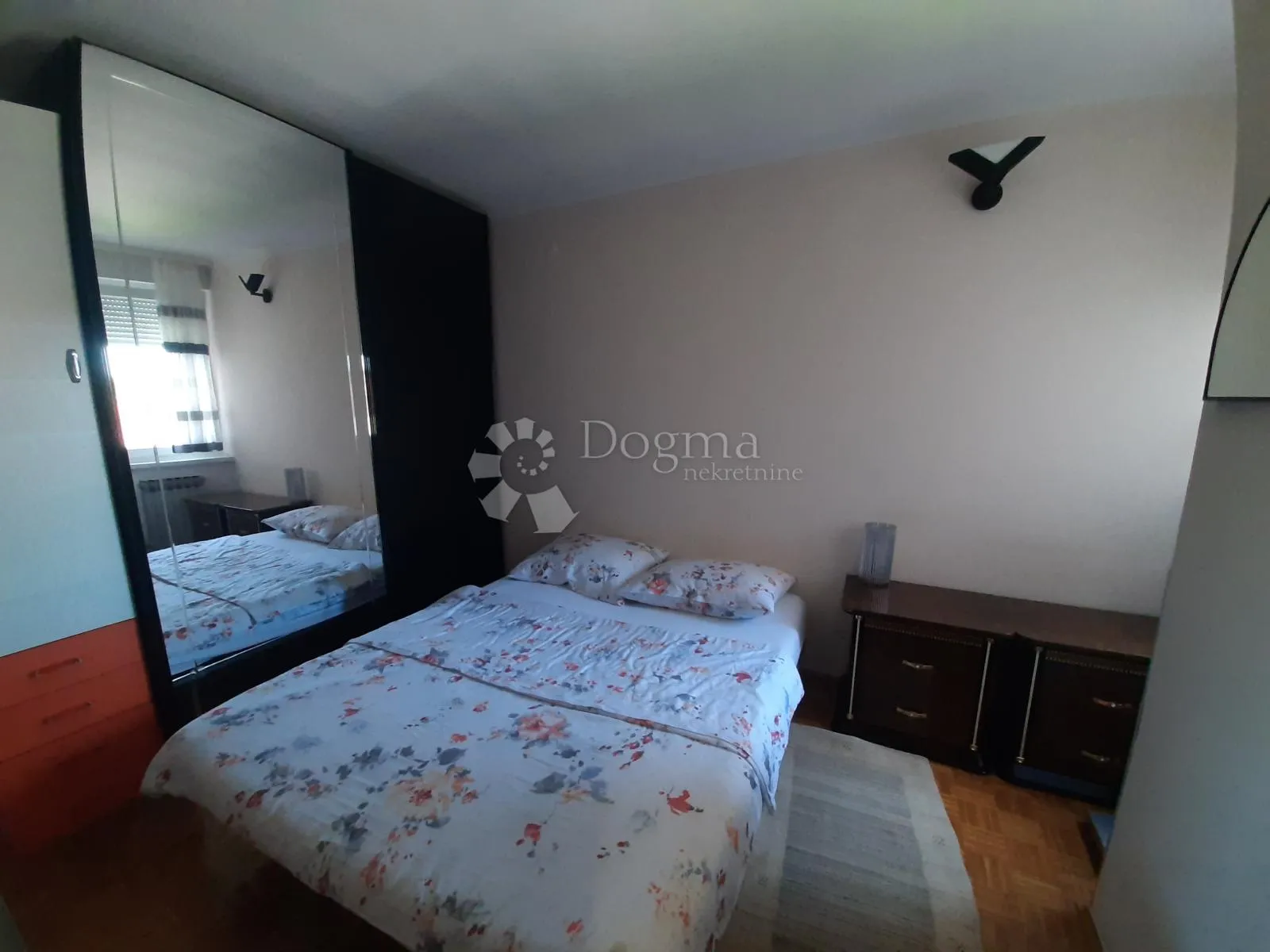 sesvete – 3,5-soban stan s loggiom, 64 m2, useljiv odmah! - slika 15