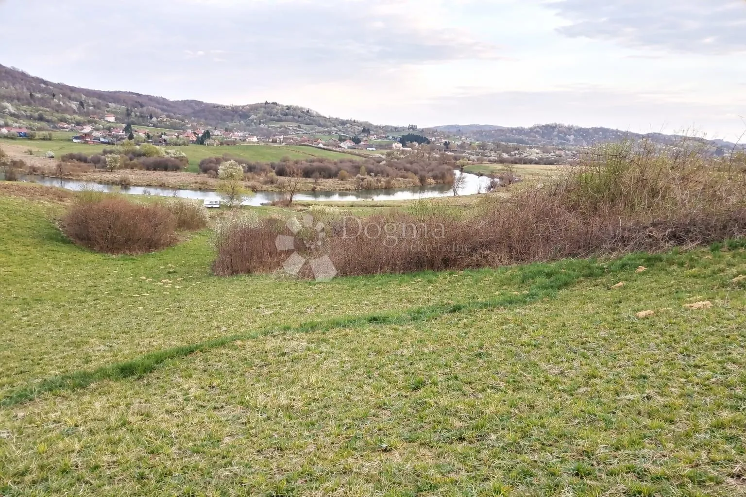 Kopija od Mirna lokacija, odlična investicija - zemljište na prodaju - Ladvenjak, Karlovac