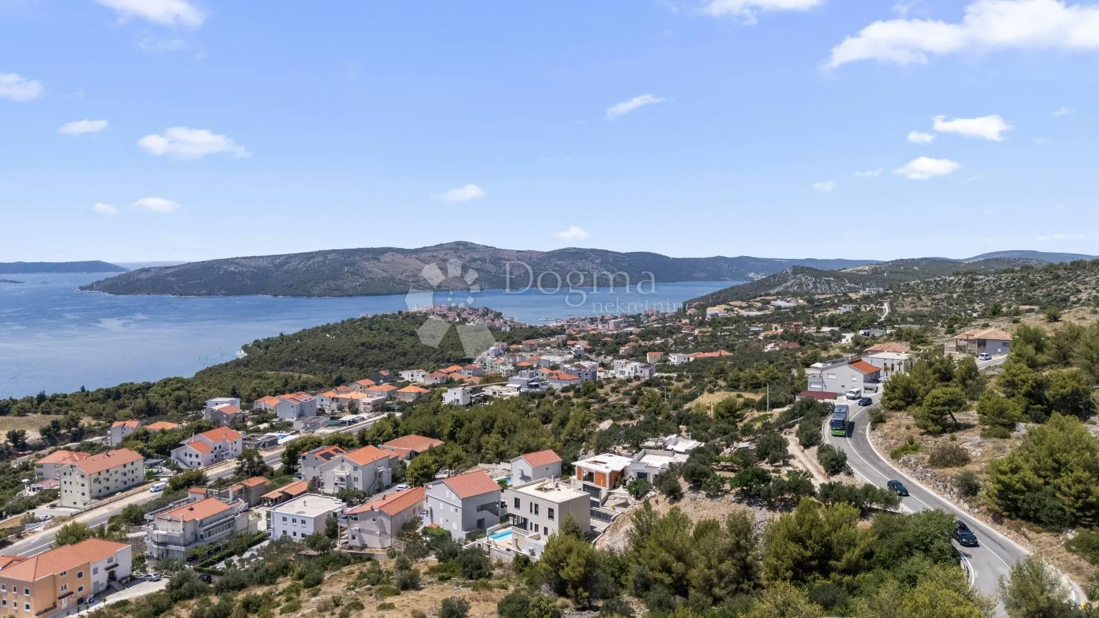 ekskluzivna moderna vila s bazenom i čarobnim pogledom - slika 56