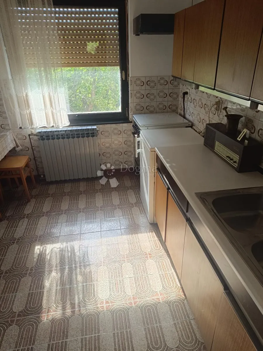 kuća u prirodi - slika 10