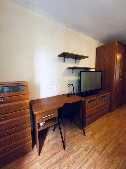 donja vežica - 2skl, 2ss, 53 m2, 1. kat, dugoročni najam - slika 24