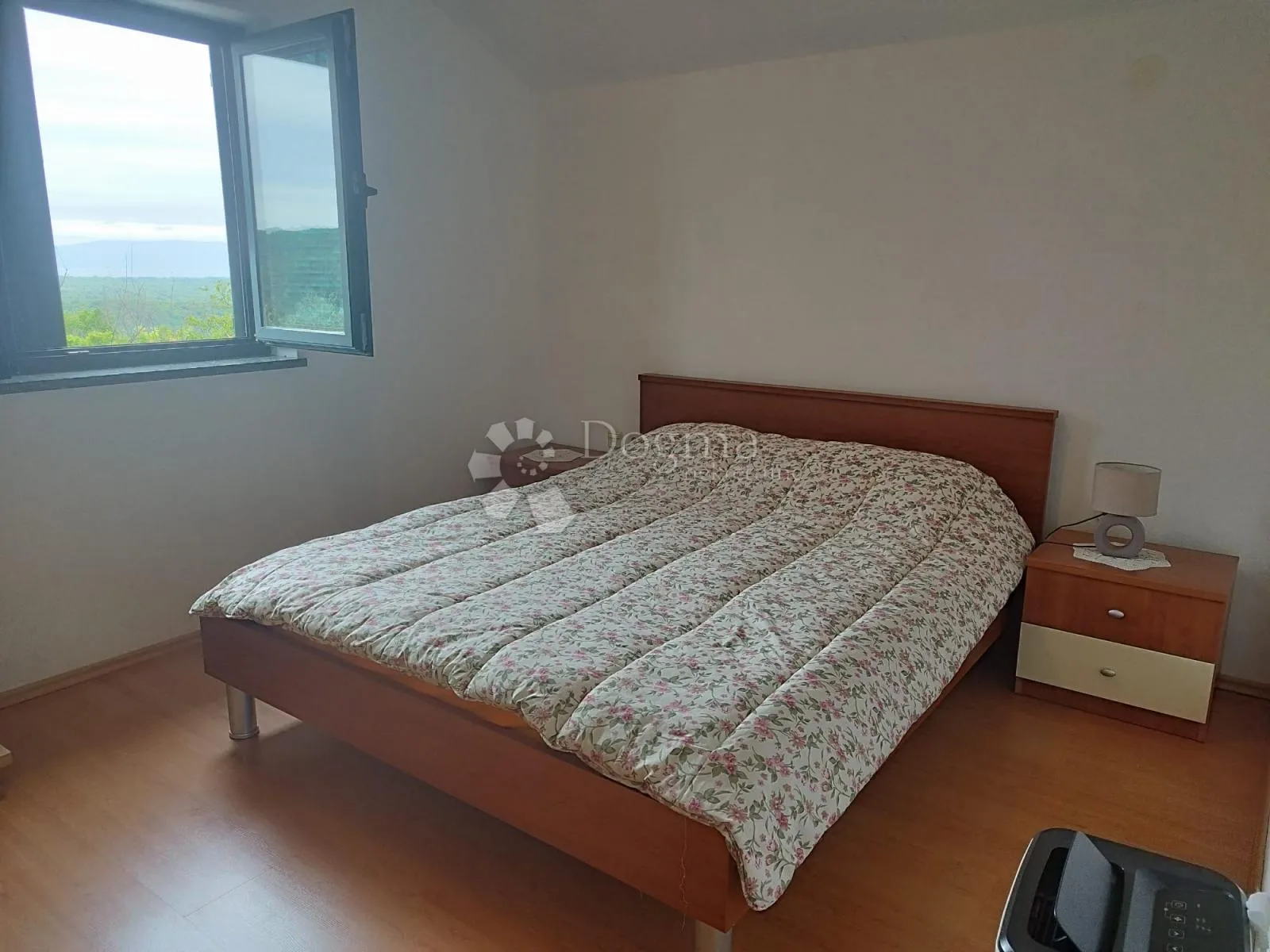 otok krk - kuća sa pogledom na more - slika 13