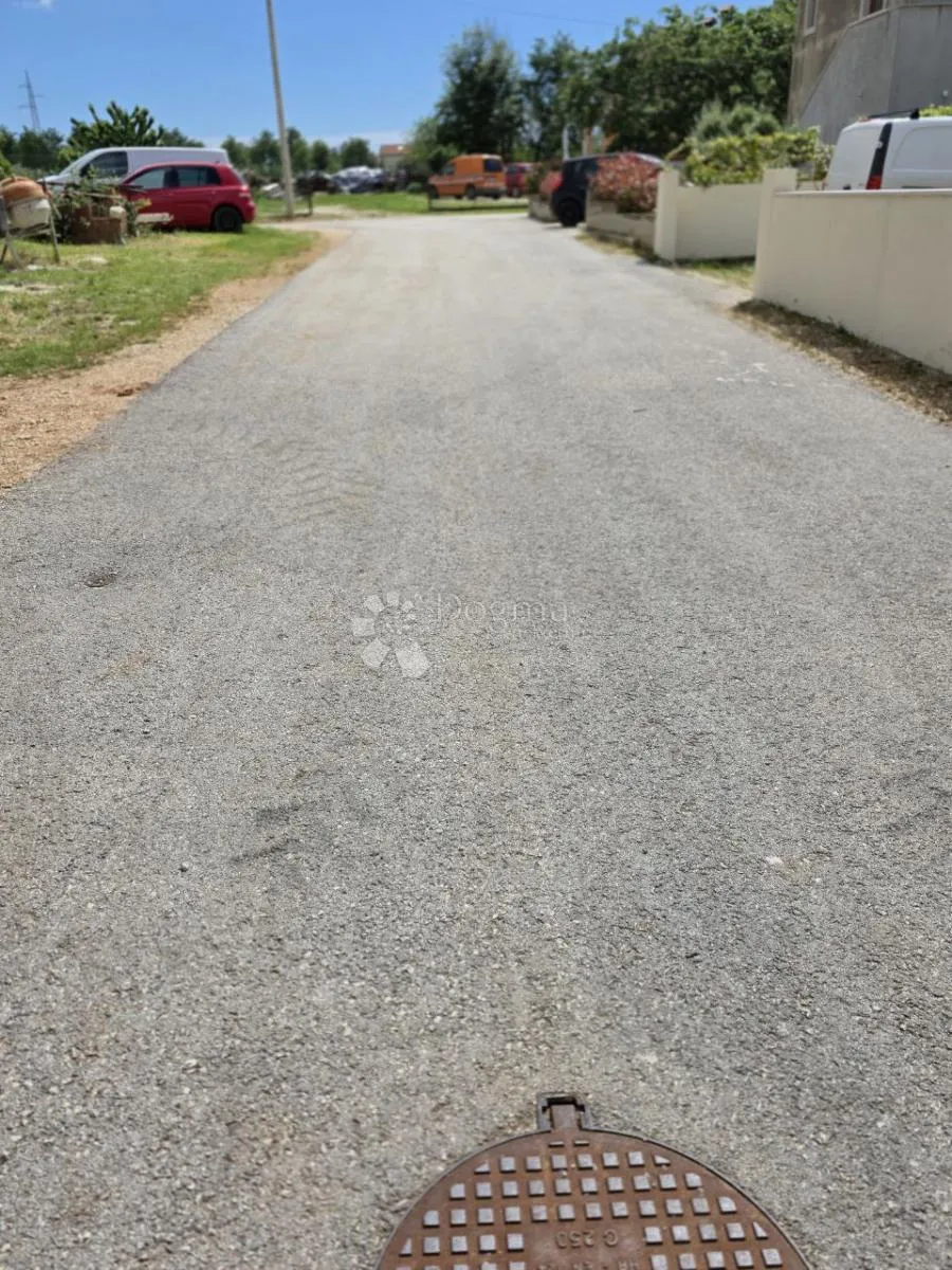 građevinsko zemljište sa infrastrukturom, 3,5km od mora - slika 7