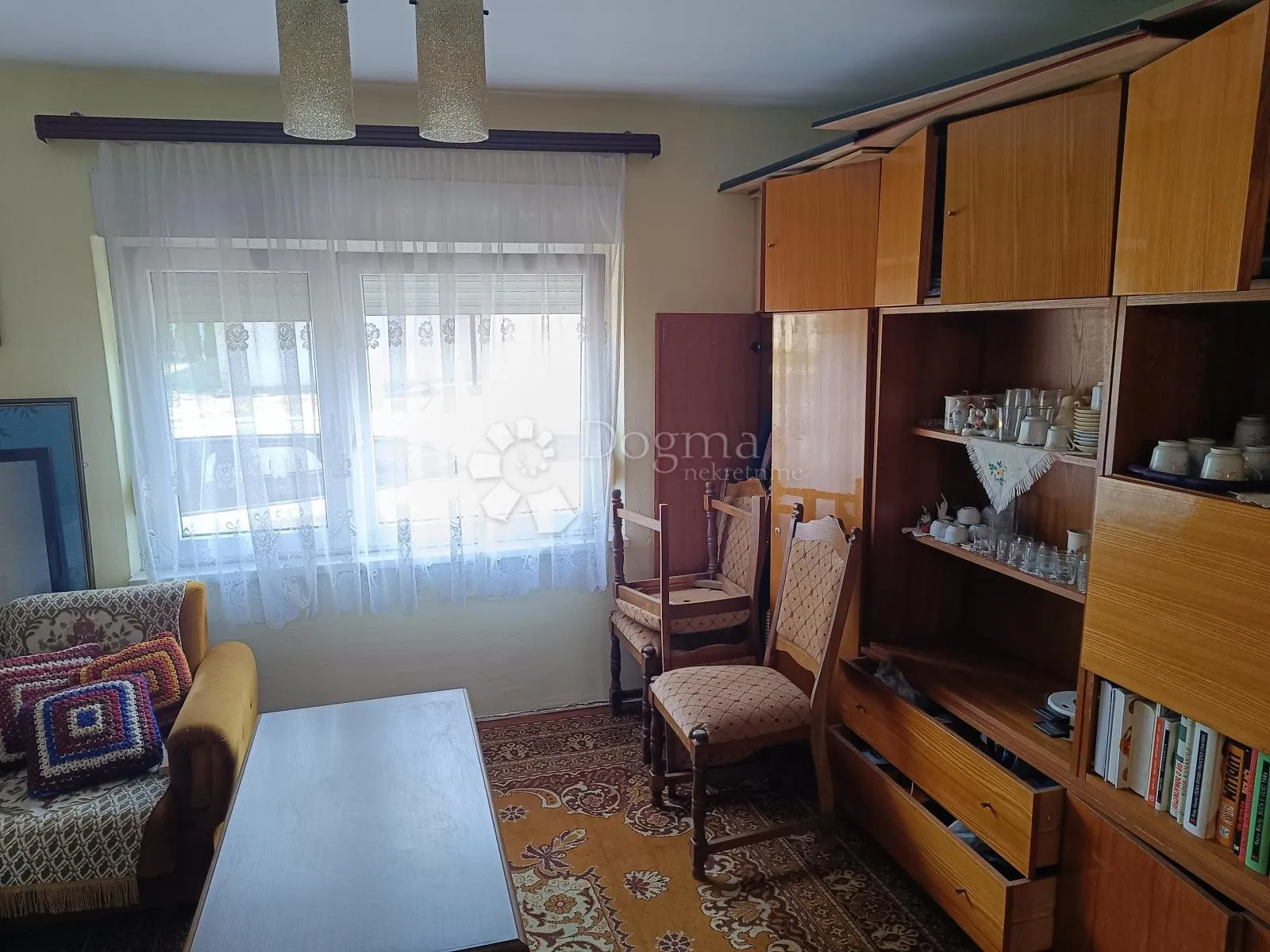 posebna prilika – mala kuća s karakterom u mirnom dijelu osijeka! - slika 12