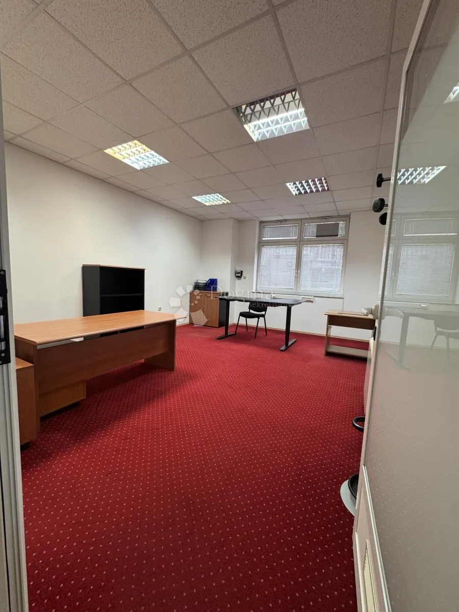 poslovni prostor za najam – rijeka, škurinje – 324 m² - slika 12