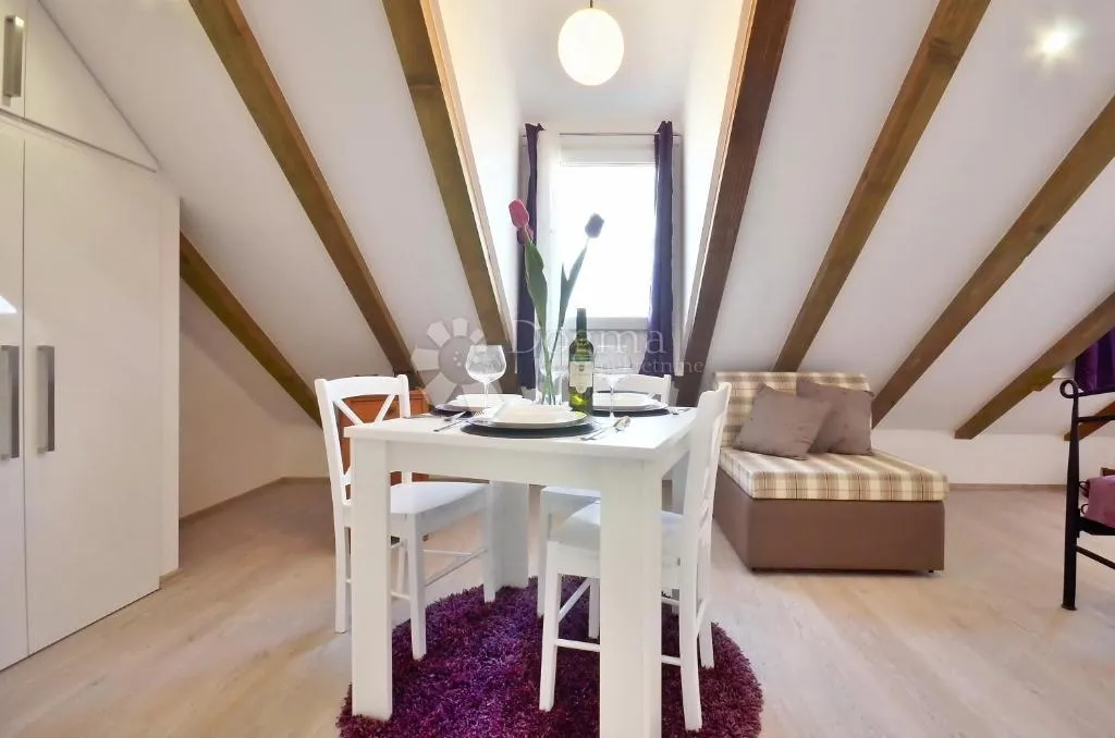 atraktivan stan s dva apartmana iza hnk-a - slika 21