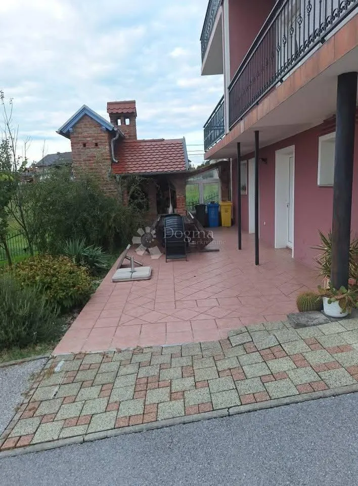 kuća s 3 stana na prodaju – kutina - slika 5