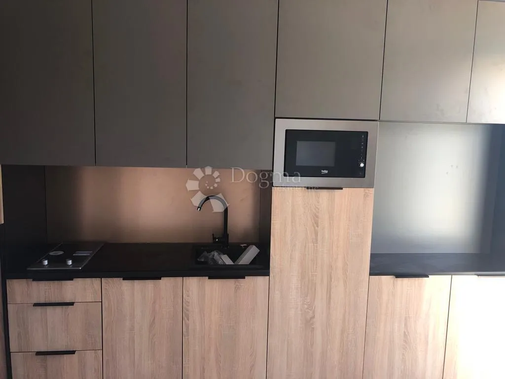 pirovac - atraktivne mobilne kućice u kampu uz more - slika 4