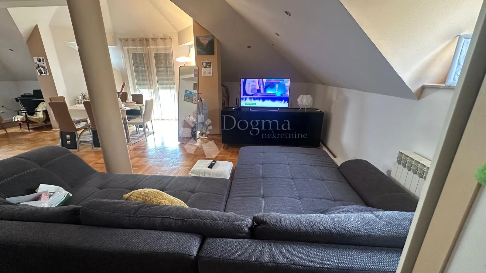 prodaja kuće, sesvete, 252m2 - slika 7