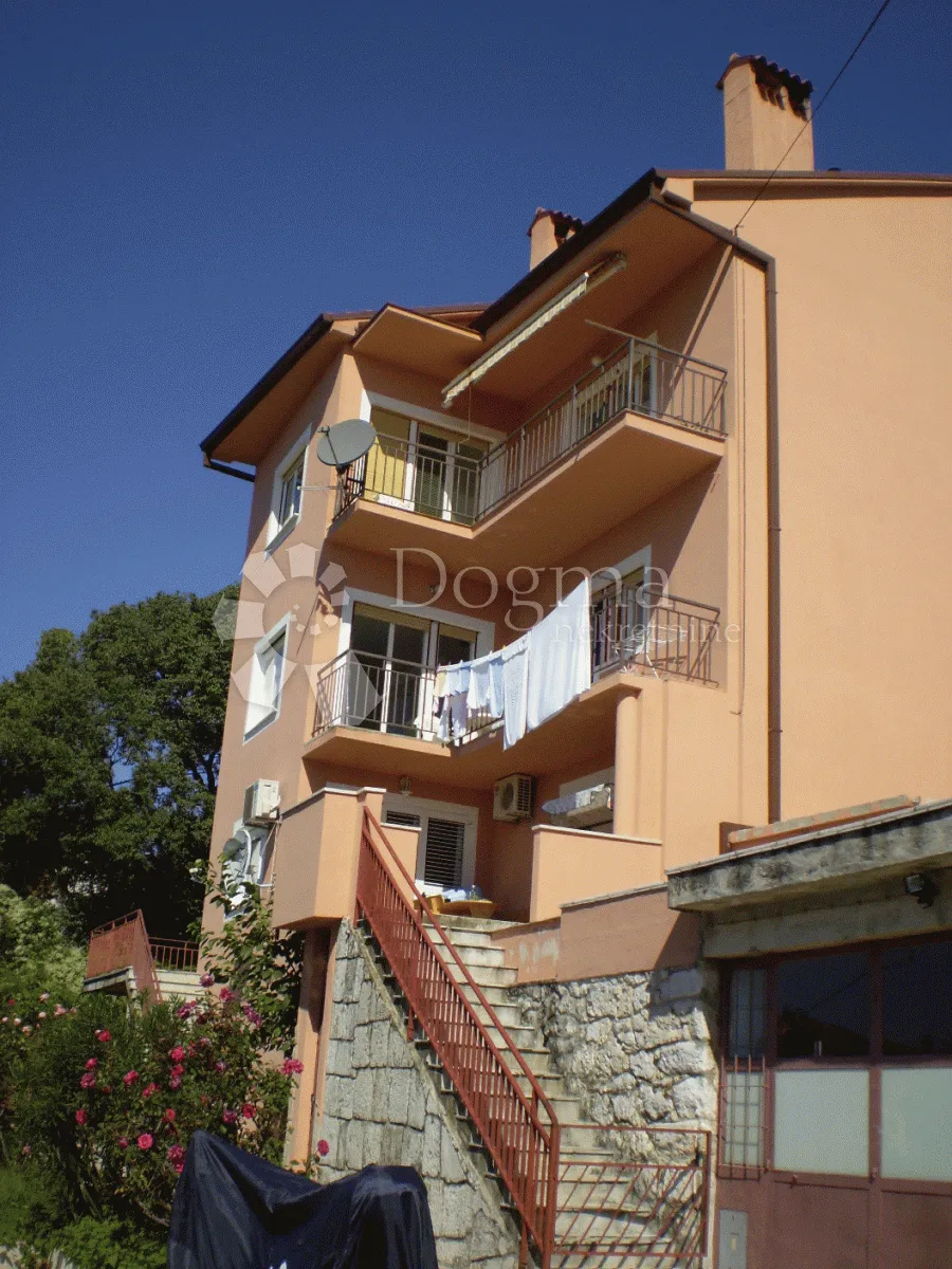 kuća s bazenom garica - slika 20