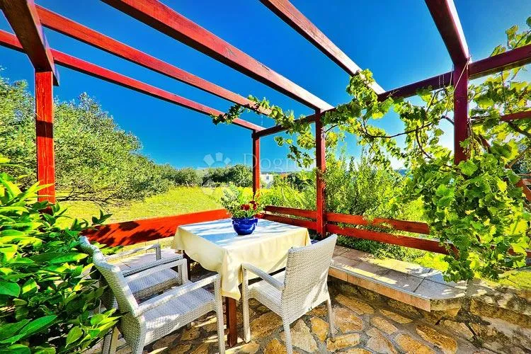 predivna villa blizu mora - slika 11