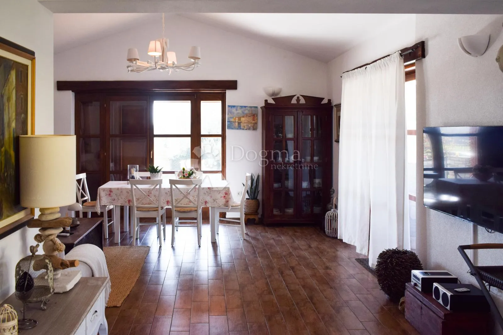 poreč okolica, šarmantna istarska kamena kuća s bazenom - slika 10