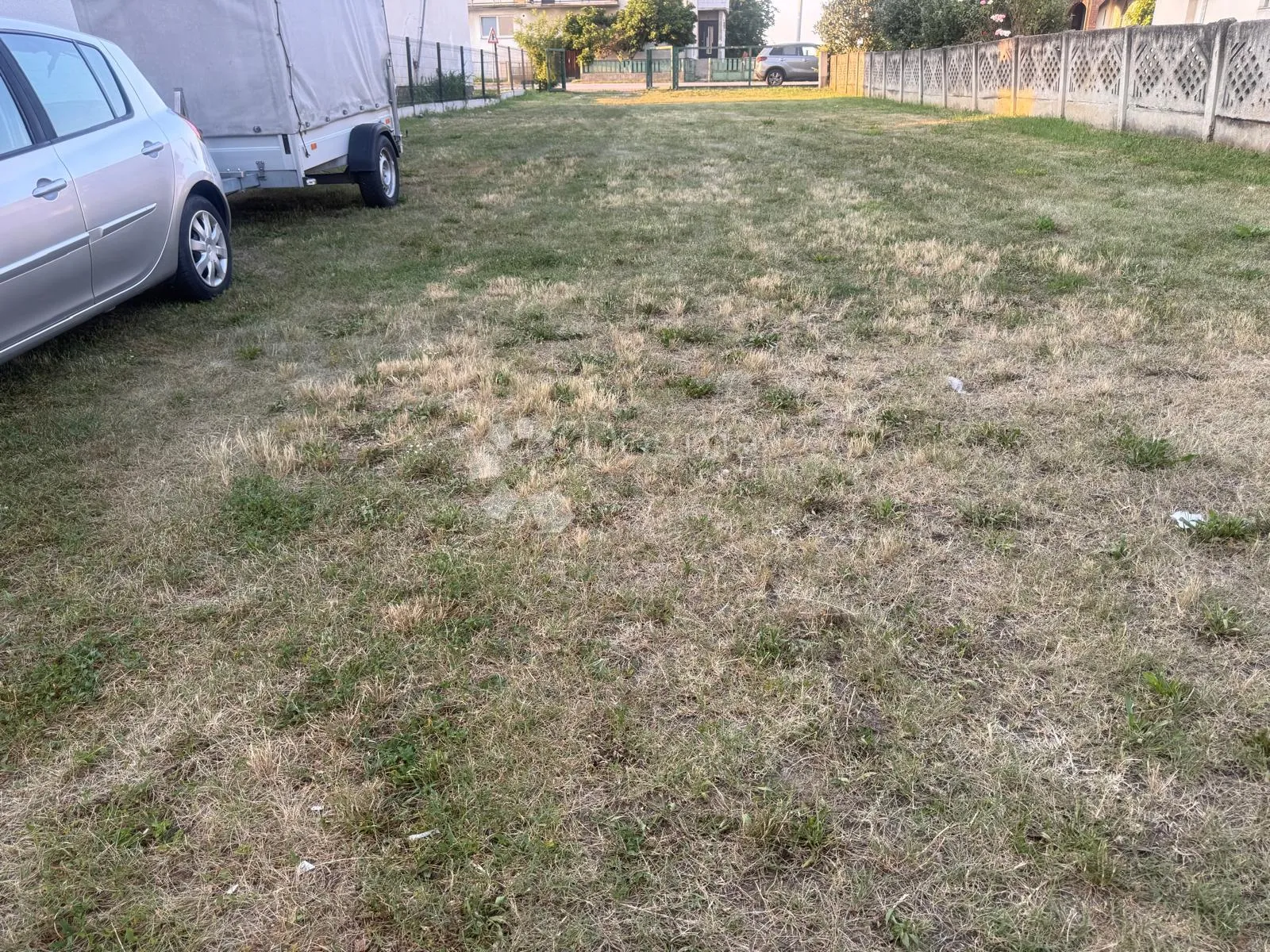 veliko zemljište s legaliziranom građevinom - slika 10