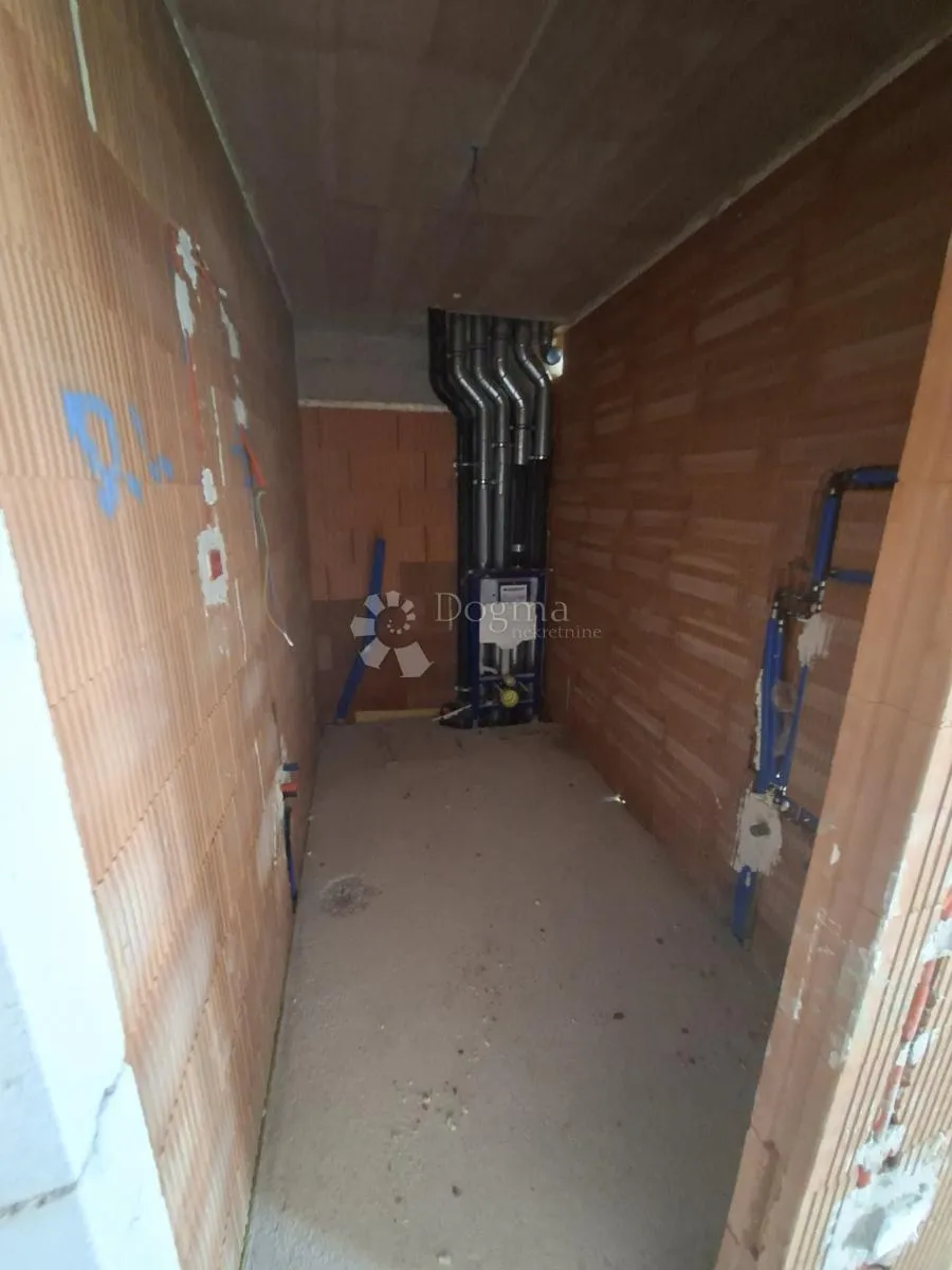 novogradnja pula centar - 41 m2, 1s+db, 3. kat b07 - slika 13