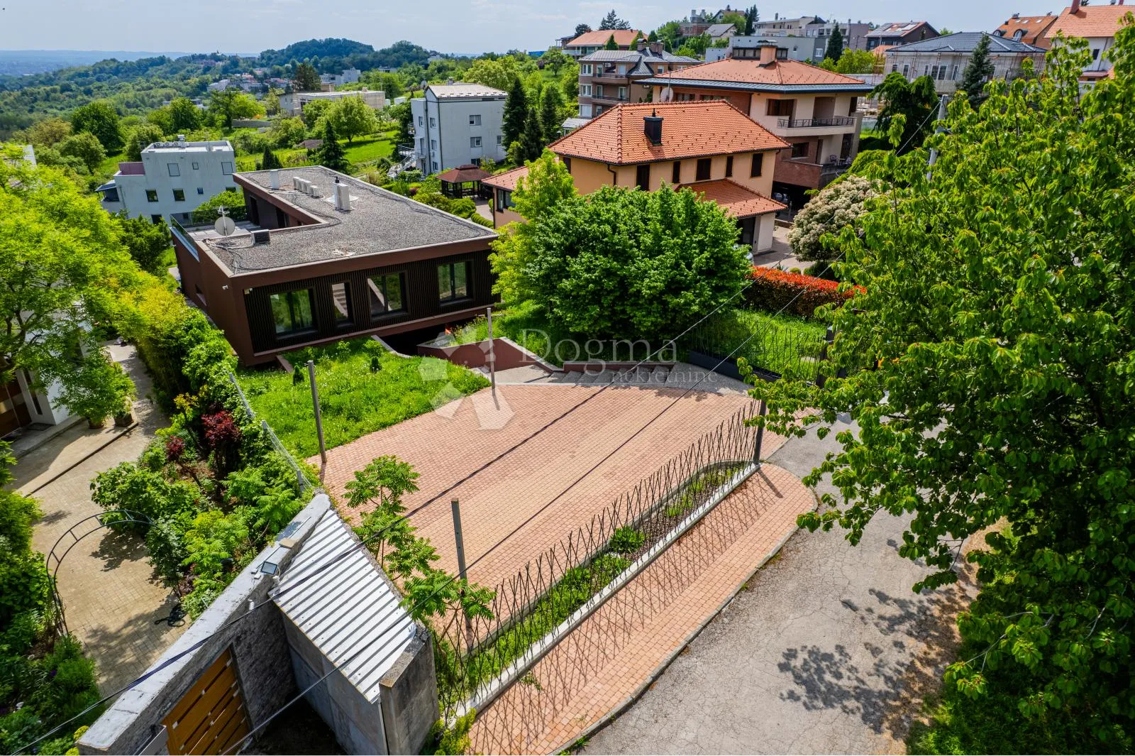 šestine – moderna vila 400 m² bazen zelenilo najam - slika 5