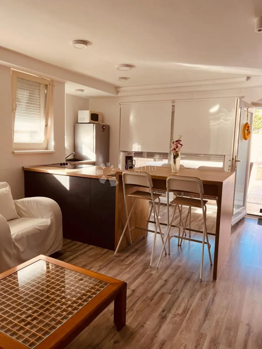 zadar, diklo - stan u prizemlju s vrtom - slika 3