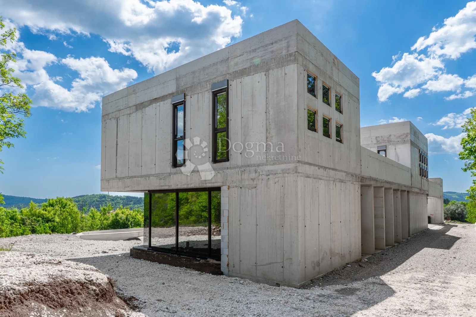 središnja istra, sovinjak, fantastična kuća u izgradnji - slika 9