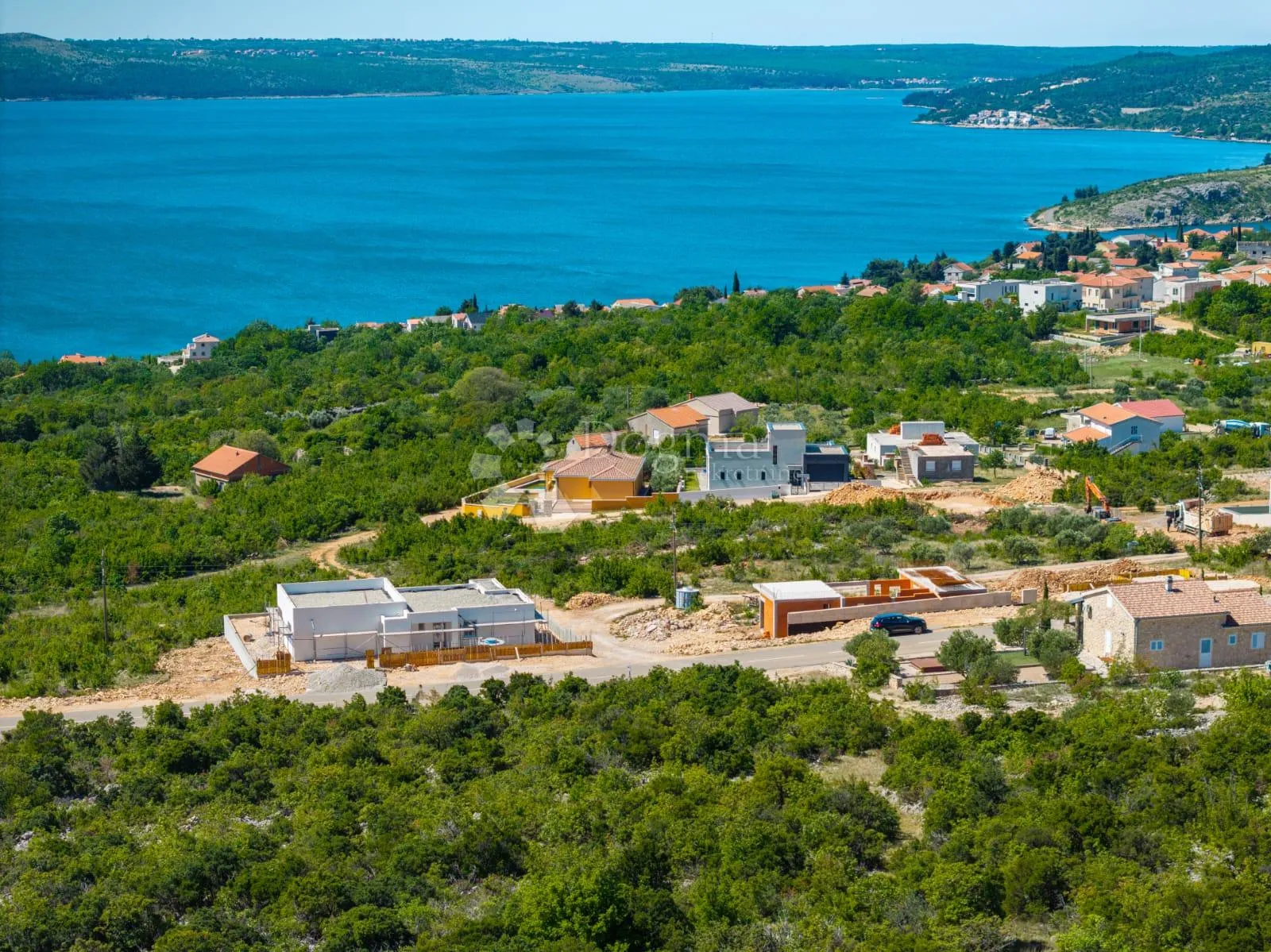 građevinsko zemljište s projektom, maslenica - slika 2