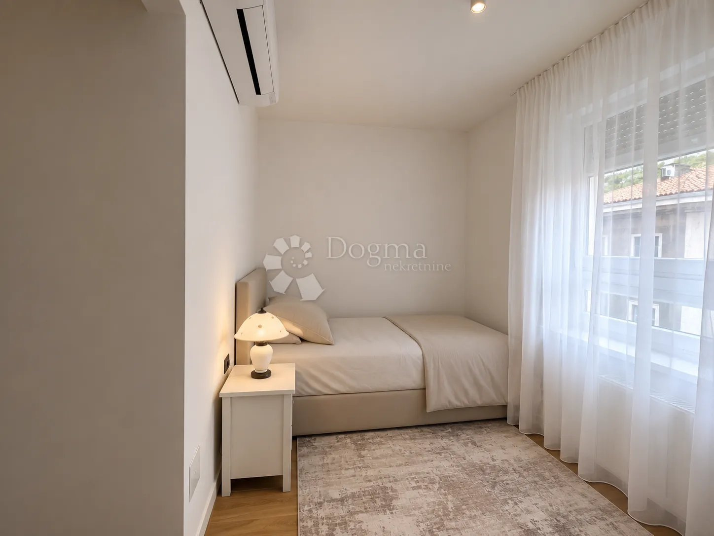 ekskluzivan stan za najam u centru rijeke | 3s+db | 110 m² - slika 9