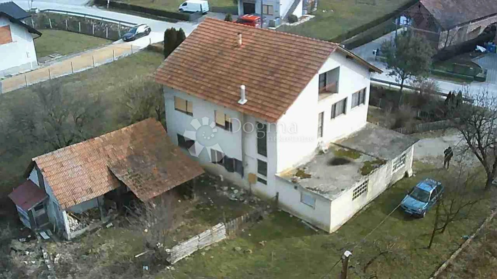kuća sa ogromnim potencijalom svega 600m od strogog centra zaboka! - slika 29