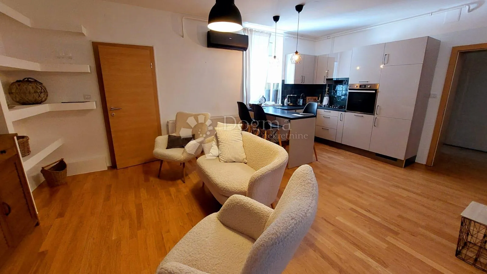 luksuz u srcu varaždina – 86m² kod stančićevog trga - slika 20