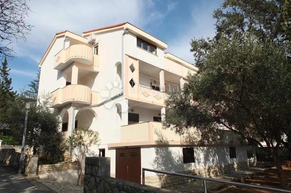 pag - novalja. kuća za investiciju 580 m² - slika 2