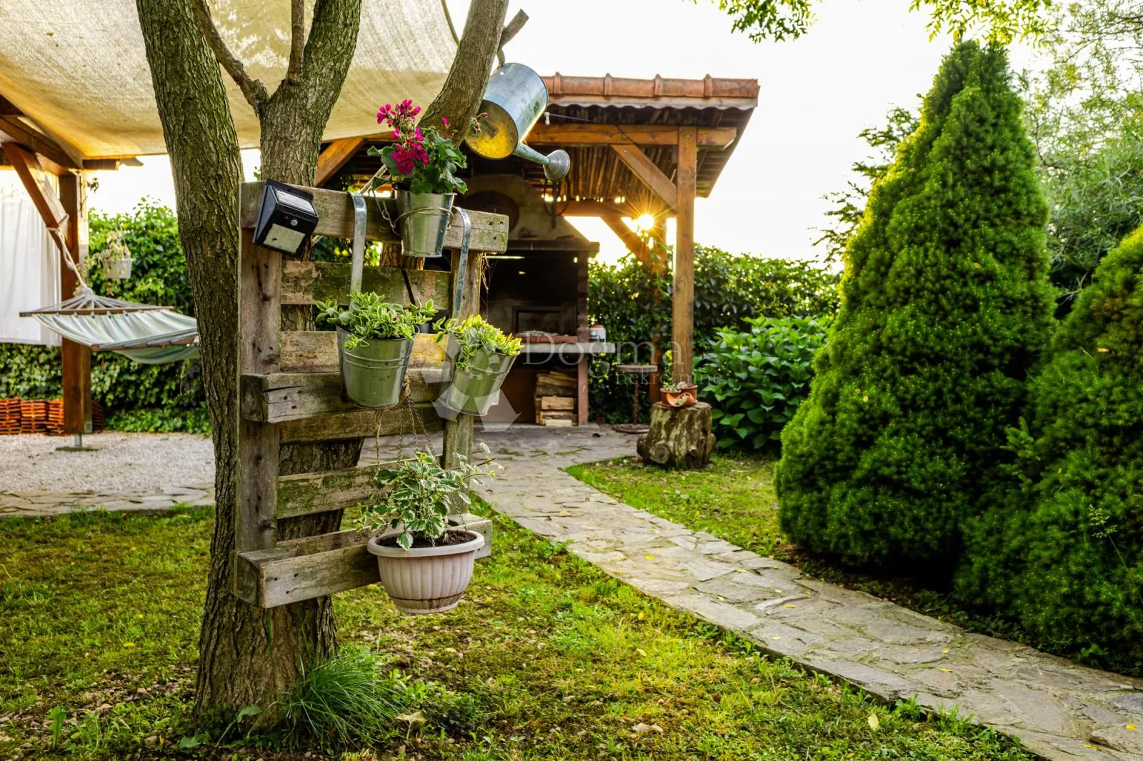 bajkovita kuća u eko oazi - slika 49