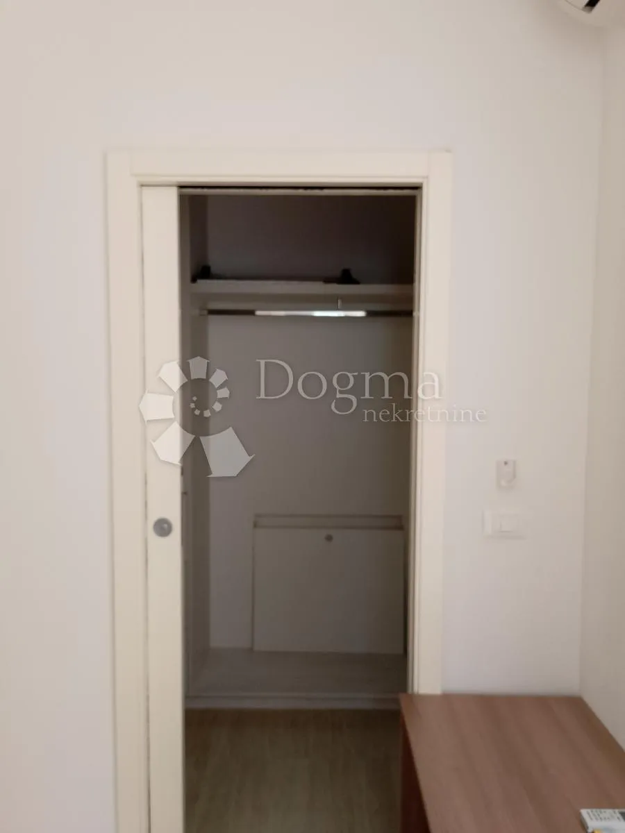 moderna kuća, 3 stambene jedinice, borik - zadar - slika 24