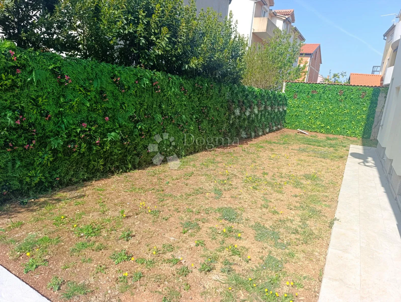 biograd na moru - stan s1 prizemlje kompletno namješten - slika 3
