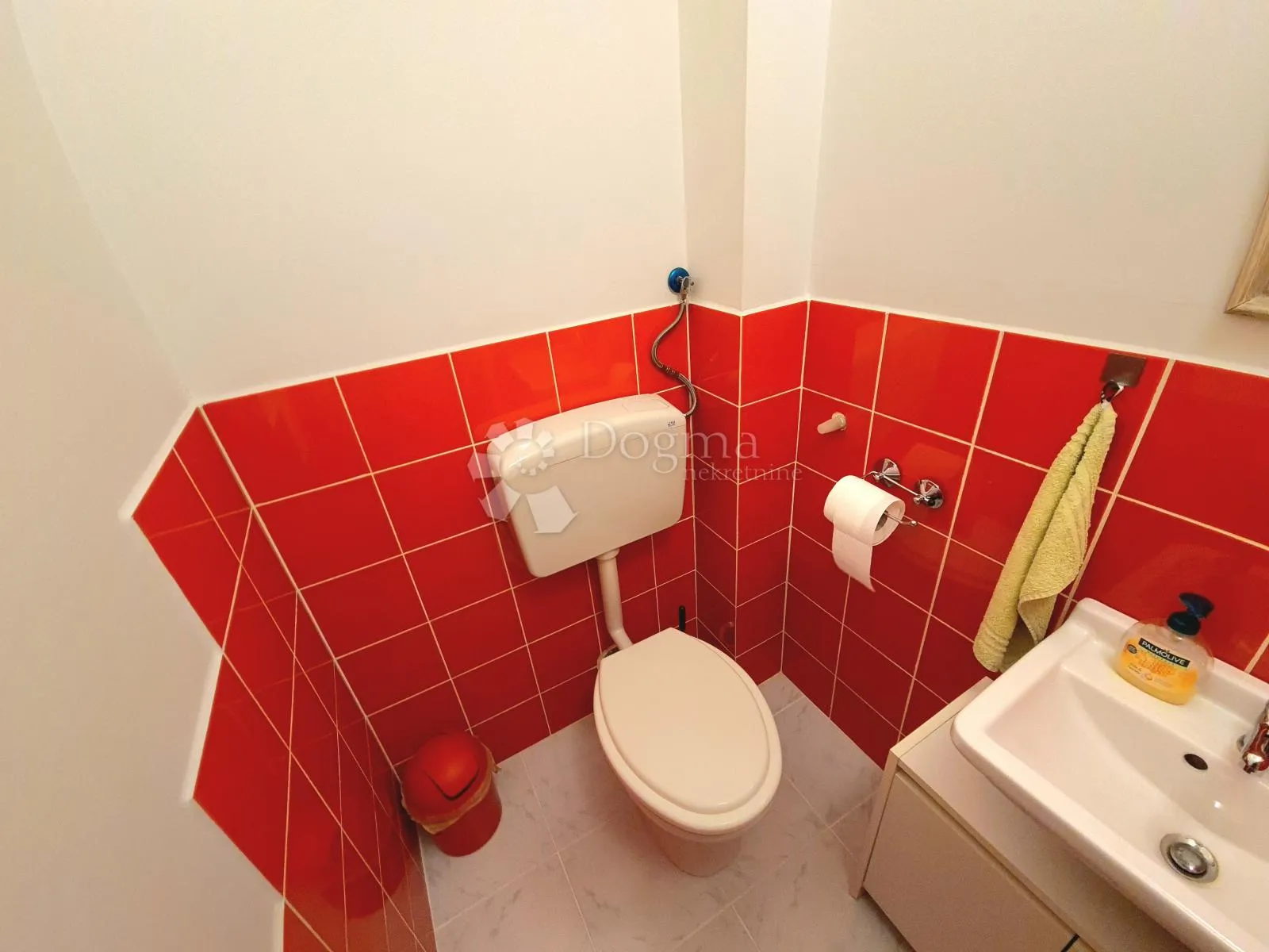 komforna kuća s 3 stana, 373m2 - kraljevečki novaki, sesvete - slika 26