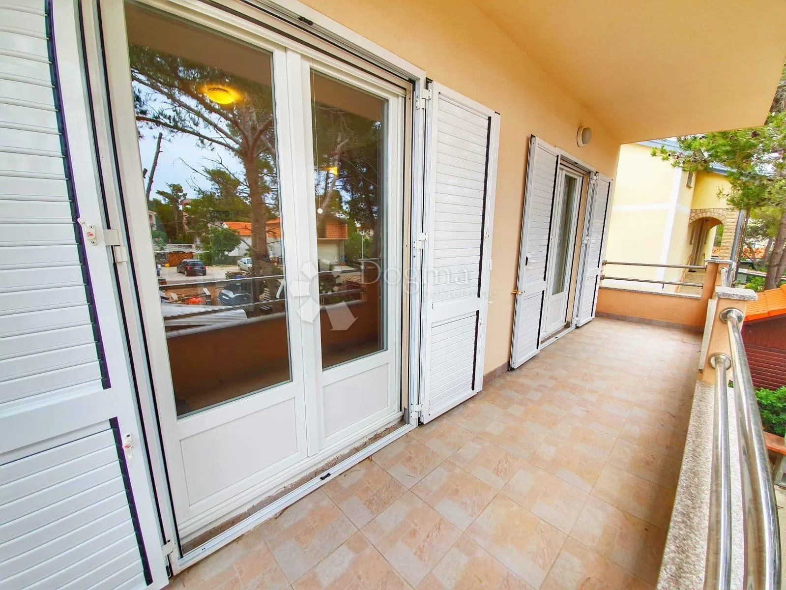 vir – apartman 50 m od plaže! - slika 4
