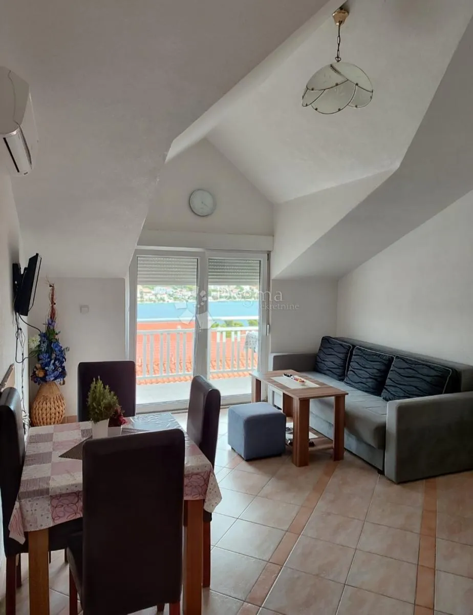rogoznica – apartmanska kuća s 7 jedinica i velikim investicijskim potencijalom - slika 7