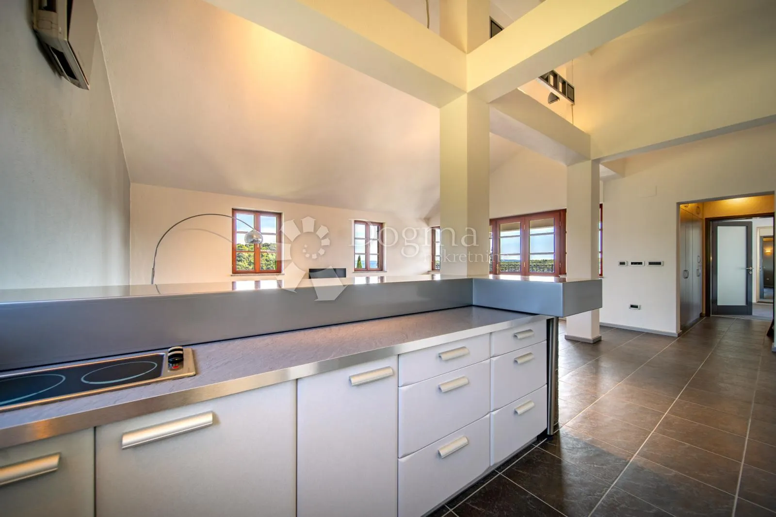 amazing mediterranian villa - slika 8