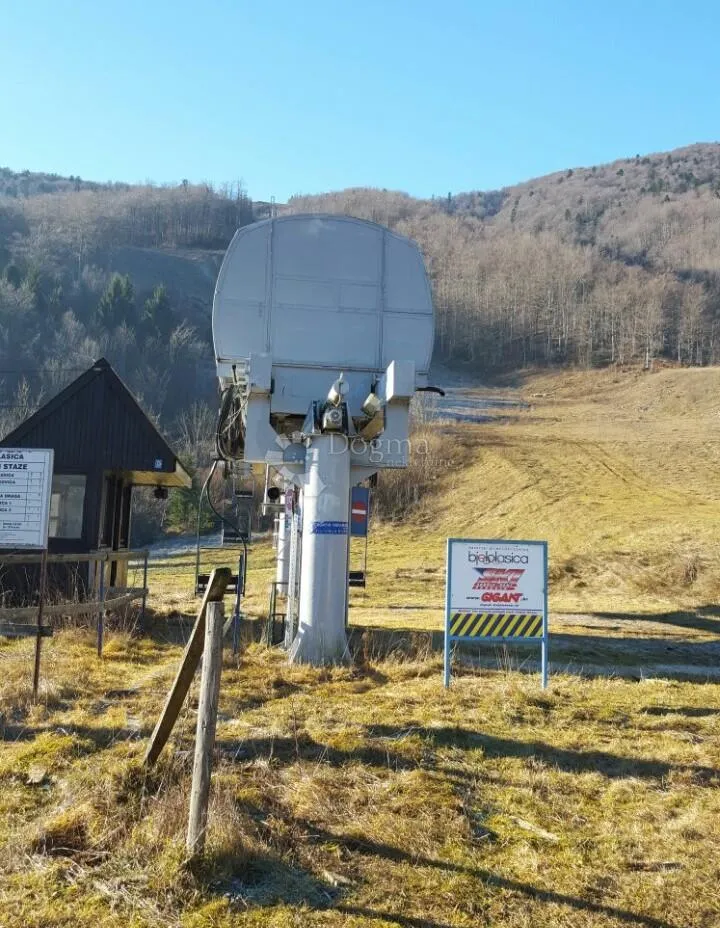 izuzetno građevinsko zemljište na bjelolasici - slika 2