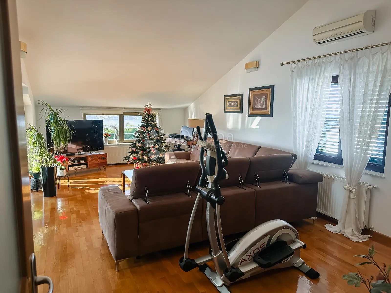 šibenik, dvoetažni stan s panoramskim pogeldom i garažom, 250 m2 - slika 3