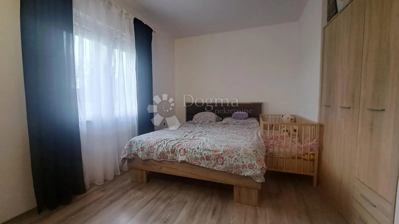 rijeka, kukuljanovo, etaža s terasom i vrtom, 3s+db - slika 3