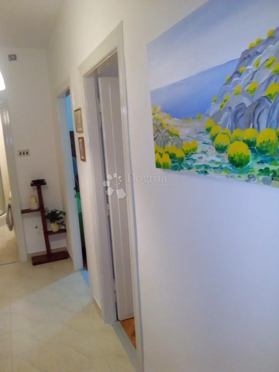 samostojeća kuća s velikom okućnicom – kaštel štafilić - slika 13