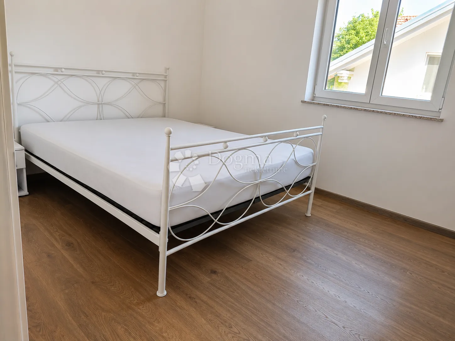 kuća s potencijalom u retkovcu – 330 m2, mogućnost 3 stana - slika 4