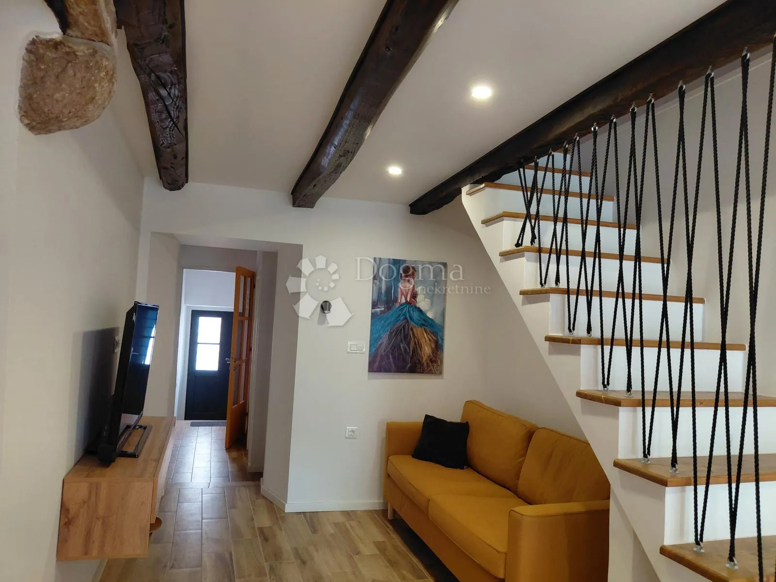 pazin - lijepo uređena kuća u centru grada - slika 4