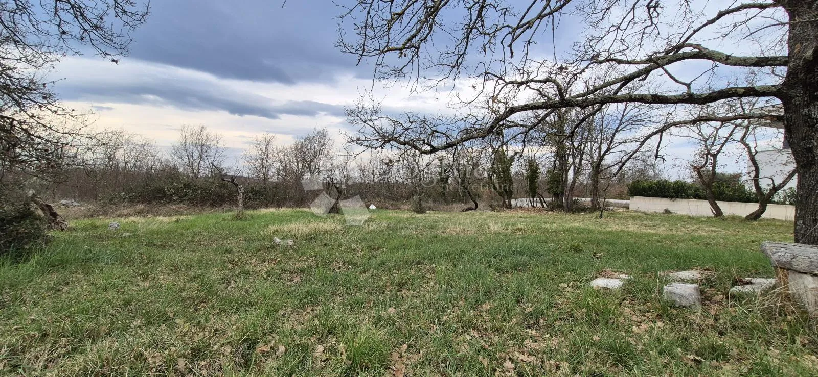 građevinsko zemljište za gradnju kuće ili vile površine 1091 m2 - slika 7