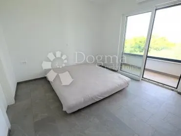 vila sa bazenom i pogledom i pogledom na more - slika 16