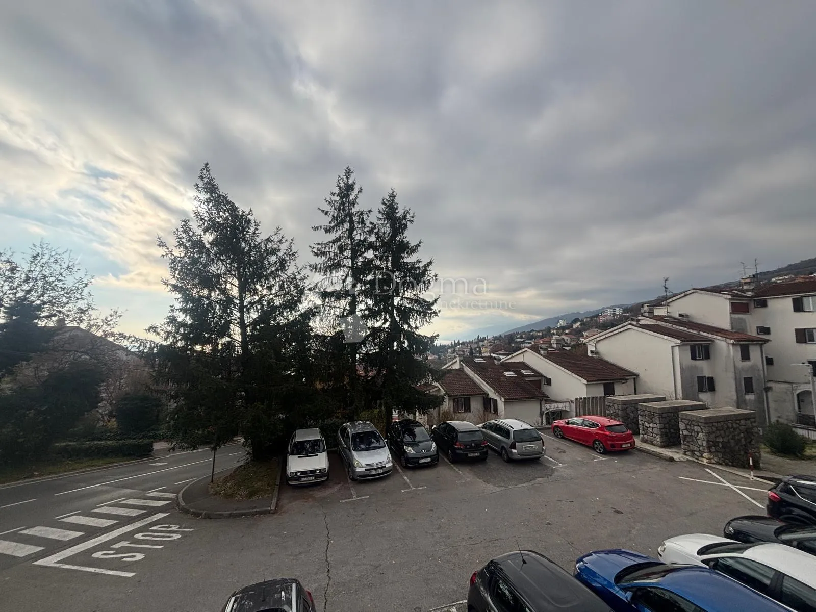 stan s velikom terasom i pogledom na more, u prizemlju - slika 4