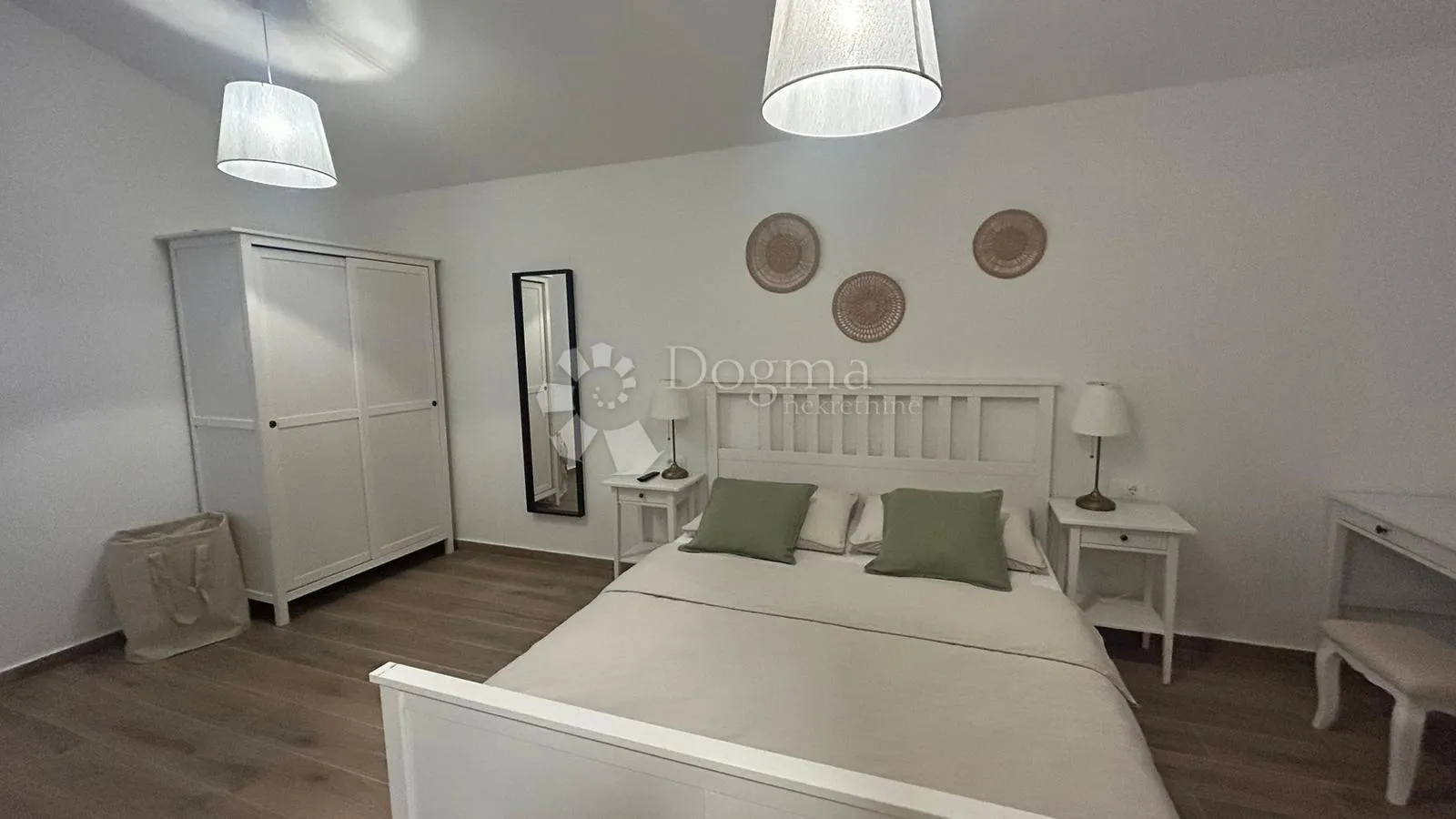 prilika! rustikalna villa - barban okolica - slika 8